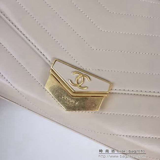 香奈兒CHANEL新品Chanel2018最新火爆款 復古設計小牛皮單肩斜跨包 DSC1117